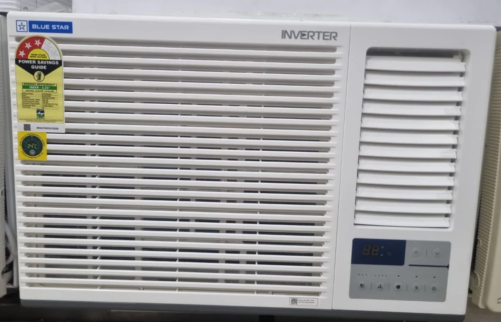 BLUE STAR WINDOW AC 1.5TR 3* INV WIA318GXU